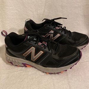Women’s New Balance 8